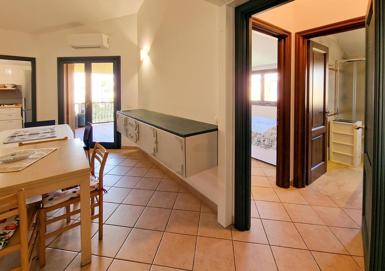 Murphy Holiday Home - Residenza Aldo Moro 02 Ла-Маддалена Экстерьер фото